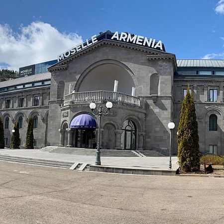 Armenia Wellness&Spa Hotel Dschermuk Exterior foto